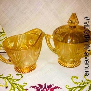 𝓥𝓲𝓷𝓽𝓪𝓰𝓮 Marigold Carnival Glass cream & sugar
